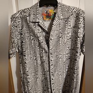 NWOT Robert Graham GOLIATH Classic Fit Short Sleeve Reptile like pattern Shirt